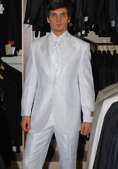 Свадебный мужской костюм 1111-R1461. Классический однобортный.