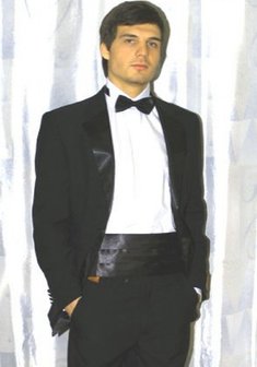 Свадебный мужской костюм R3397. Смокинг.