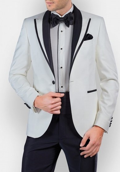 Свадебный мужской костюм Белый смокинг Алигьери-M3506 - Салон костюмов Manzetti в Санкт-Петербурге...