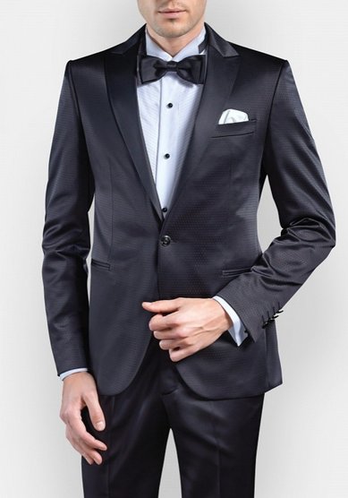 Свадебный мужской костюм Черный смокинг Алонсо-M3510 - Салон костюмов Manzetti в Санкт-Петербурге...
