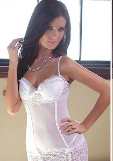 Свадебное белье Белое неглиже с лифом на косточках-И26063 - Интернет-магазин нижнего белья Искушение Ширли...
