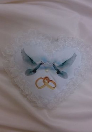 Подушечка для колец К79165 - Салон свадебной и вечерней моды Королева