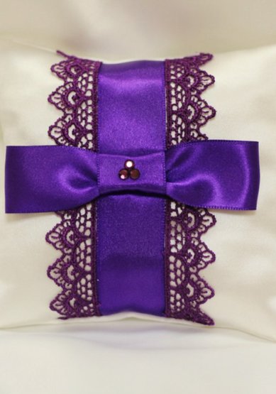 Подушечка для колец К79169 - Салон свадебной и вечерней моды Королева