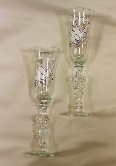 Бокалы Голуби на сердце К79995 - Салон свадебной и вечерней моды Королева